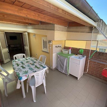 Appartamento Casa Vacanze 70M2 Алба Адриатика Екстериор снимка