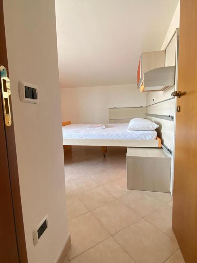 Appartamento Casa Vacanze 70M2 Алба Адриатика Екстериор снимка